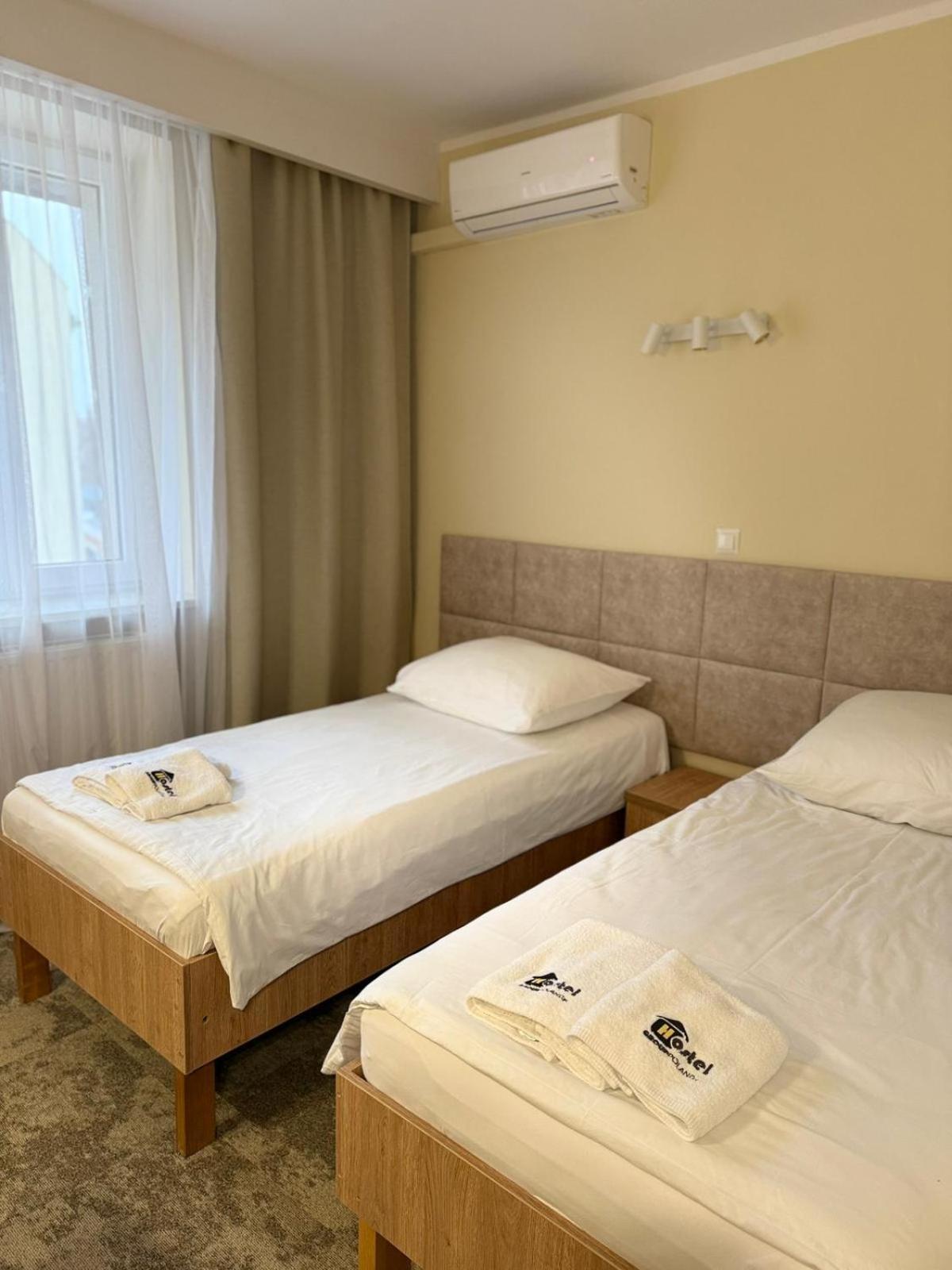 Hotel Tm 라돔 외부 사진